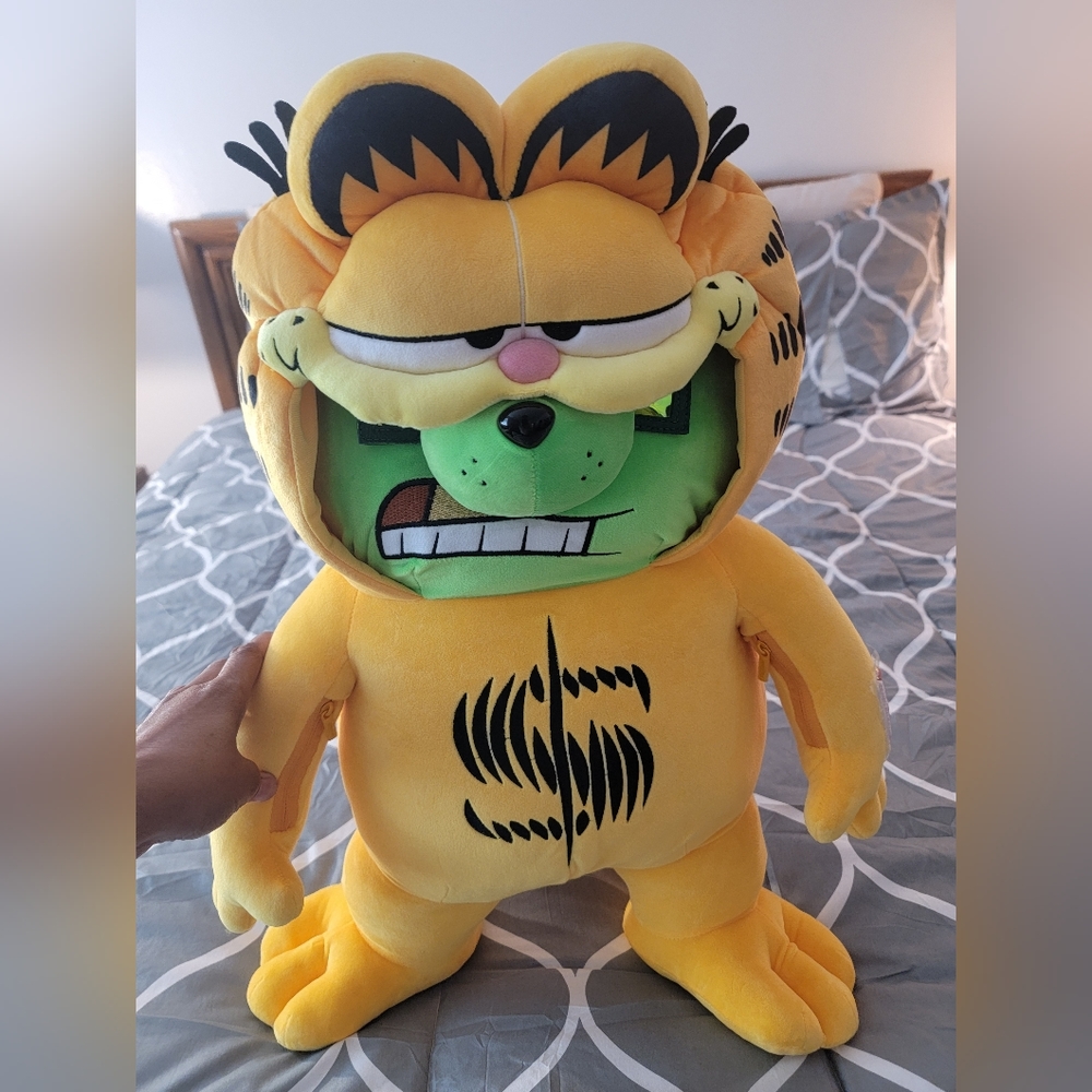 Sprayground Garfield Teddy Moneybag Backpack